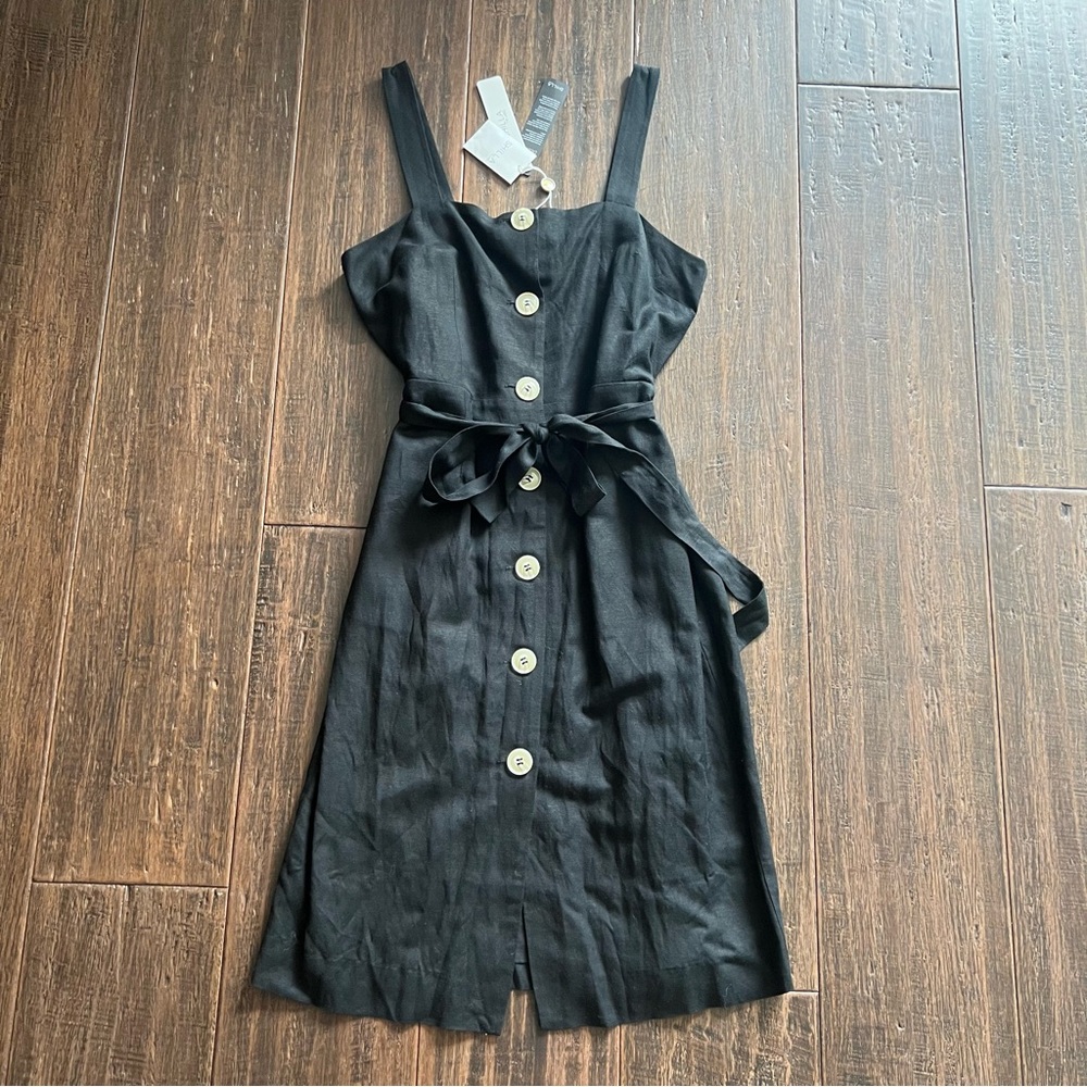 Shilla Linen Dress with Belt Black NWT.